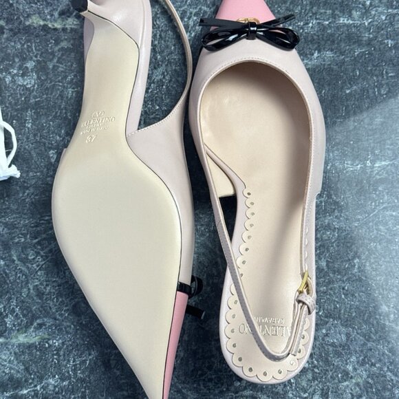 Valentino Garavani Bepointy Slingback Pumps - Picture 7 of 10